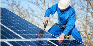 Installation Maintenance Panneaux Solaires Photovoltaïques à Auribeau-sur-Siagne